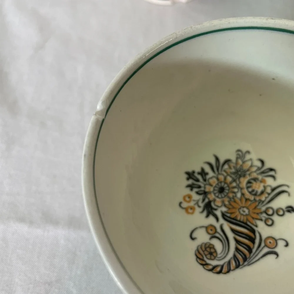 Vintage Ceramic Serving‎ Set Tray & 16 Cups Floral Design Tea Party